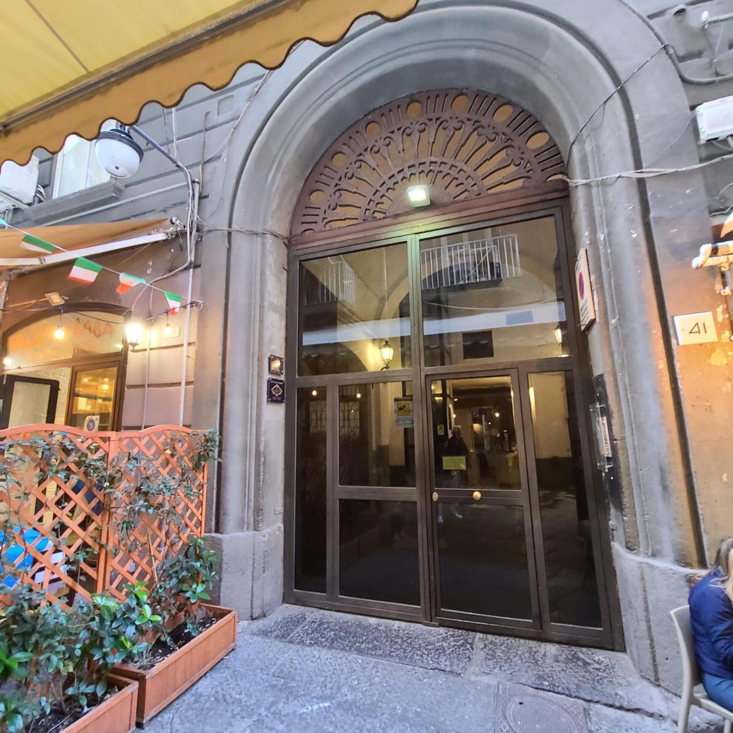 Napoli Centro Suite E Spa מראה חיצוני תמונה